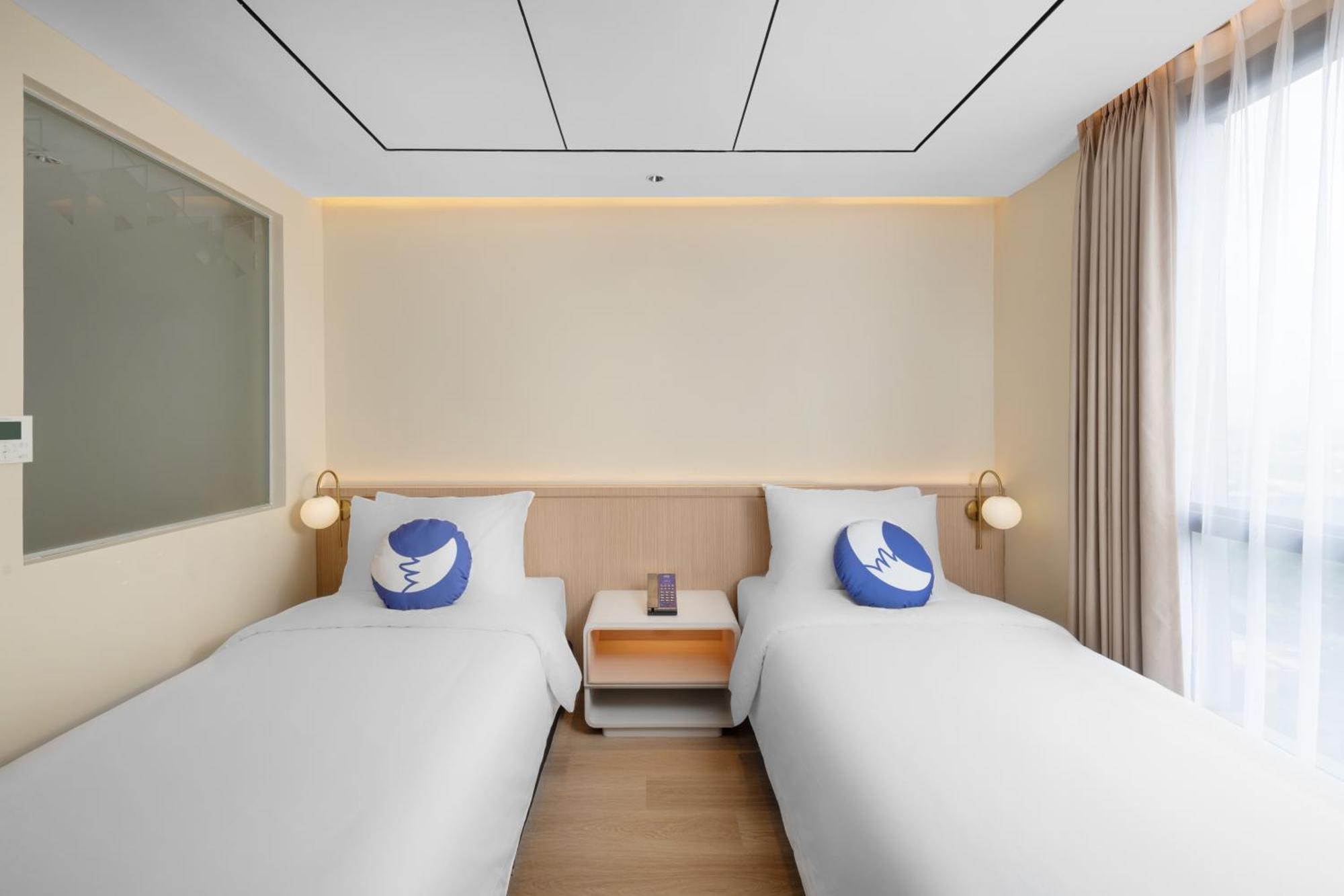 Fox Lite Hotel Majalaya Bojong  Bagian luar foto